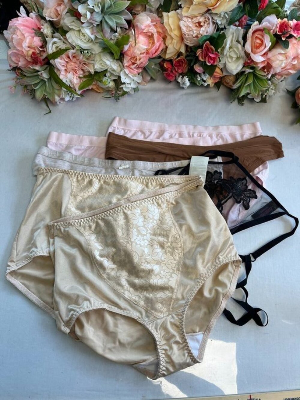 7 Pair Plus Size 2XL Panty Bundle Bali Aerie Vera Wacoal
